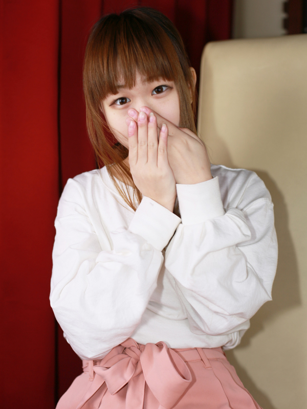 激安ヌキ道楽・兵庫店 きあら 25歳 T：148cm　B：82(C)　W：54　H：83